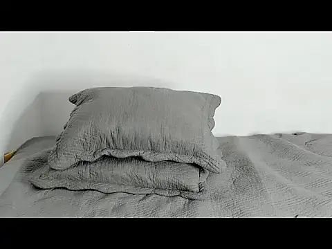 Snapshot of May_Dylan1 chatting on 12, 3, 2026 May Dylan1 online show from 12, 3, 2026