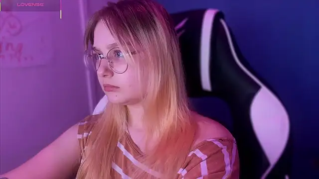 JacyWinslat online show from 13, 3, 2025