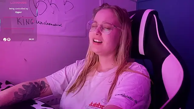 JacyWinslat online show from 17, 3, 2025