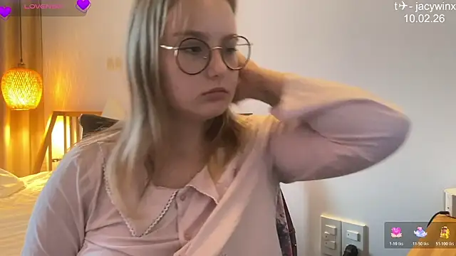 JacyWinslat online show from 11, 2, 2026