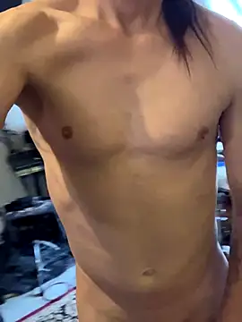 Snapshot of Sunking13cm chatting on 8, 10, 2025 Sunking13cm online show from 8, 10, 2025