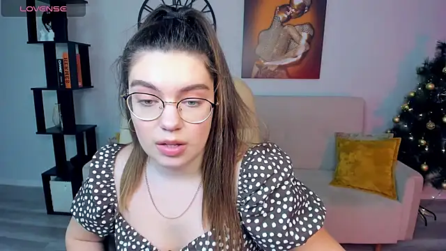 DaniellaLovely online show from 21, 12, 2024