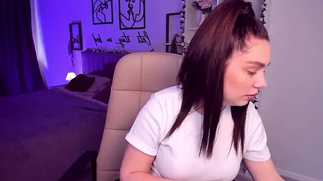 DaniellaLovely online show from 13, 3, 2025