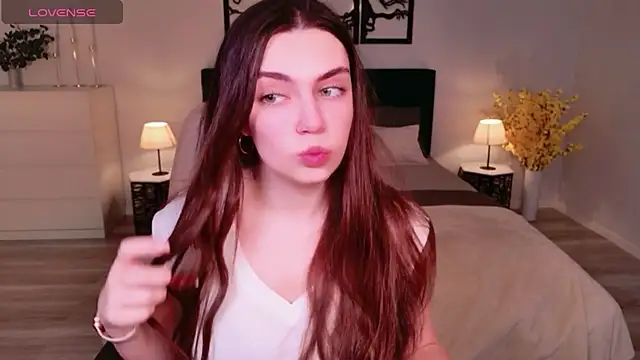 DaniellaLovely online show from 15, 12, 2025