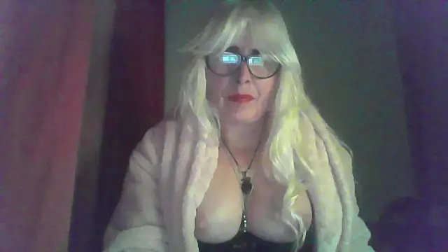 Rousmk1 online show from 4, 10, 2025