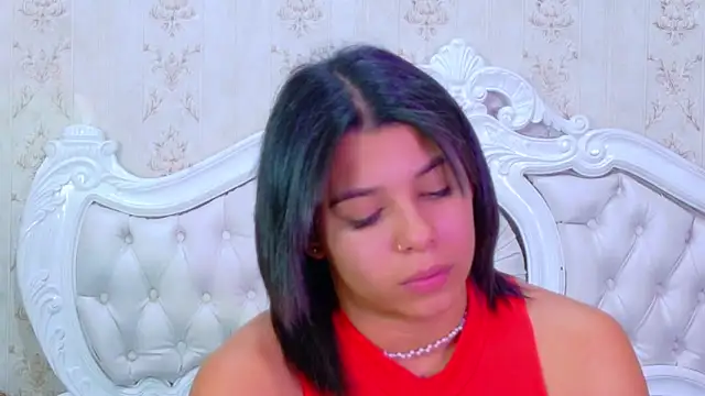 TiaraRosse online show from 21, 10, 2025