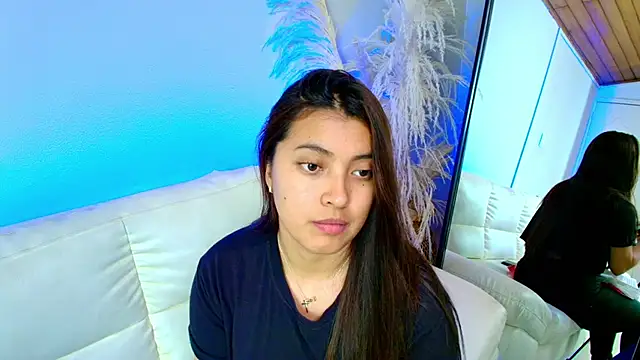 Rebeca Williams  online show from 26, 2, 2025