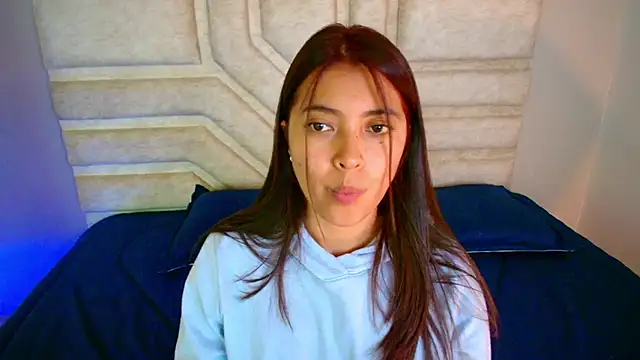 Rebeca Williams  online show from 4, 3, 2025