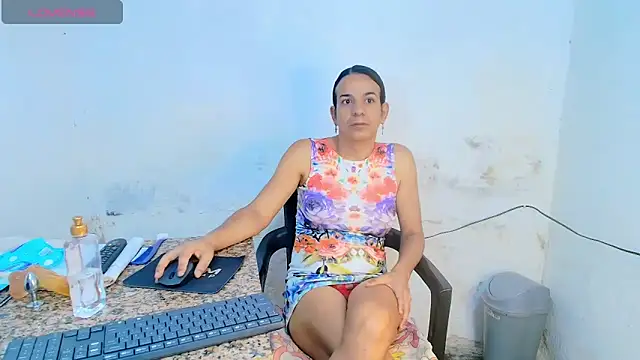 Oh Tique online show from 1, 6, 2026