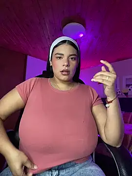 Isabella boobd online show from 9, 7, 2026