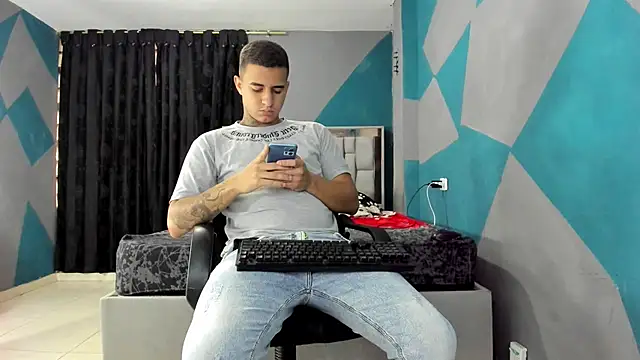 Snapshot of simookeler chatting on 19, 2, 2025 simookeler online show from 19, 2, 2025