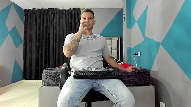Snapshot of simookeler chatting on 20, 2, 2025 simookeler online show from 20, 2, 2025