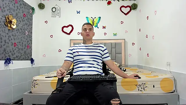 Snapshot of simookeler chatting on 9, 9, 2025 simookeler online show from 9, 9, 2025