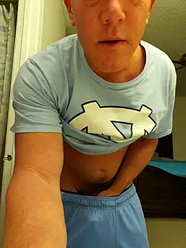 Bigtater1999 online show from 4, 2, 2025