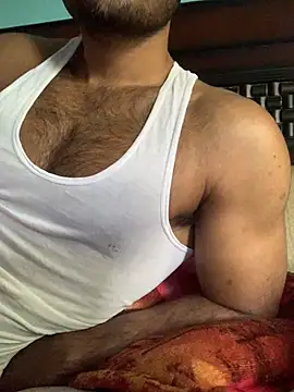 Snapshot of Vampire_xoxo chatting on 12, 12, 2024 Vampire xoxo online show from 12, 12, 2024