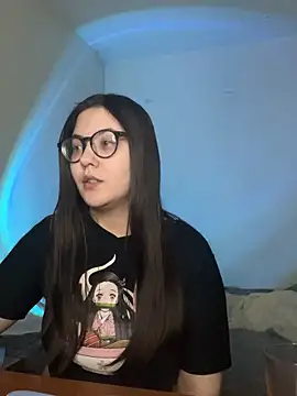 Prudie Gabriella online show from 4, 11, 2025