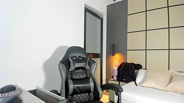 alma fenix online show from 13, 2, 2026