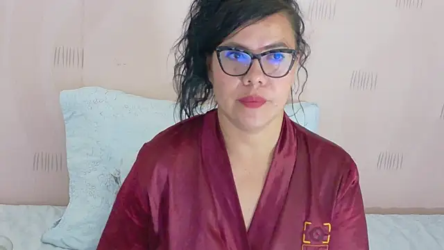 hotlatinateacher online show from 21, 9, 2025