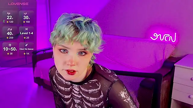 Snapshot of School_Love chatting on 13, 1, 2025 School Love online show from 13, 1, 2025