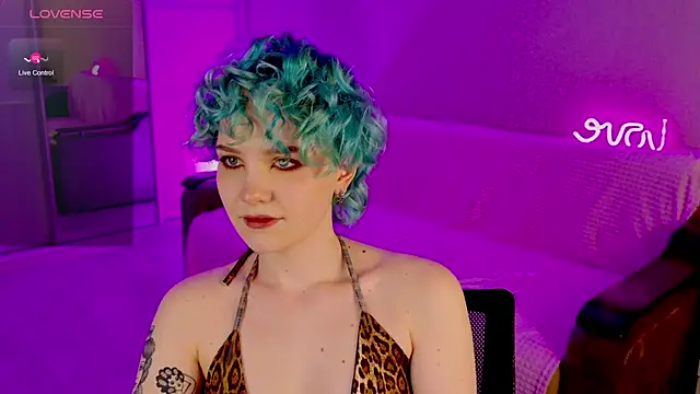 Snapshot of School_Love chatting on 14, 2, 2025 School Love online show from 14, 2, 2025