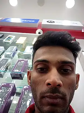 Snapshot of JOHN_LEE_DEREK chatting on 18, 1, 2025 JOHN LEE DEREK online show from 18, 1, 2025