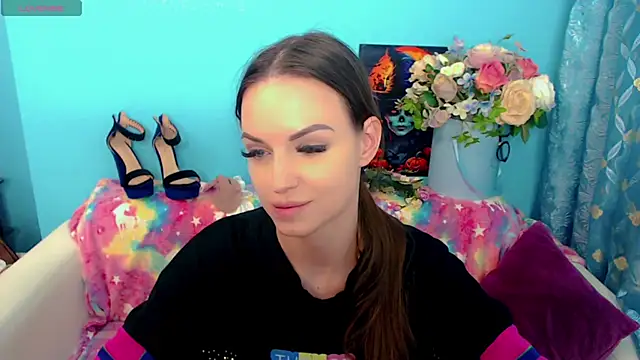 Snapshot of LindaaLu chatting on 19, 3, 2025 LindaaLu online show from 19, 3, 2025