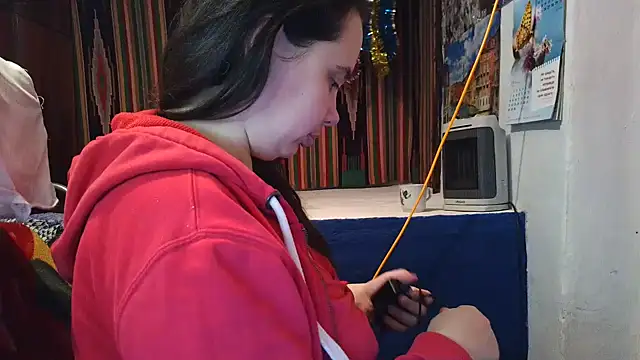 Cora Maro online show from 19, 3, 2025