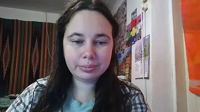 Cora Maro online show from 13, 10, 2025