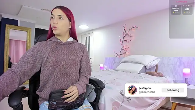 charolbruce 1 online show from 3, 2, 2026