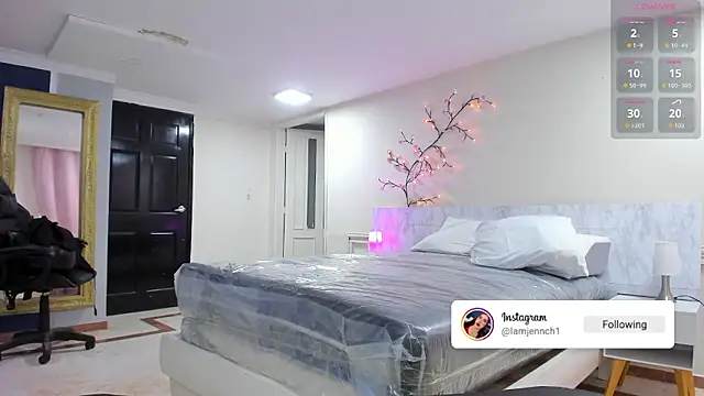 charolbruce 1 online show from 18, 3, 2026