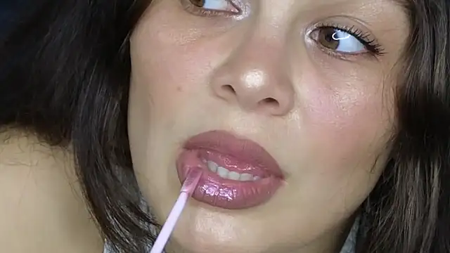 MadameDeFeu online show from 5, 11, 2025