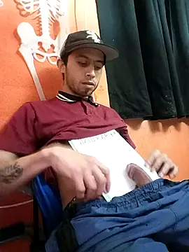 Snapshot of Mich_Stev9524 chatting on 1, 2, 2026 Mich Stev9524 online show from 1, 2, 2026