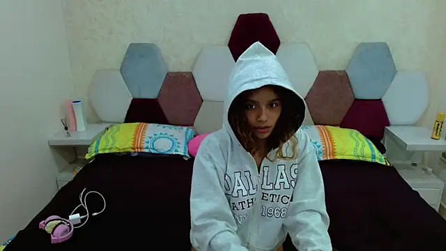 charlotte 0309 online show from 6, 3, 2025