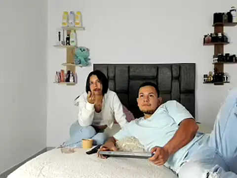 KattiaRose online show from 23, 2, 2025