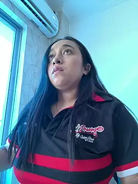 cata megan online show from 30, 12, 2024