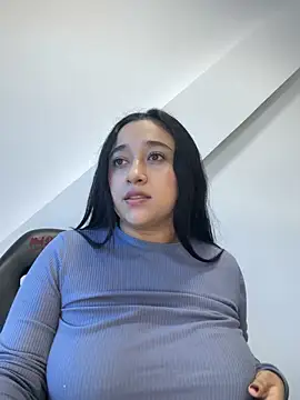 cata megan online show from 1, 1, 2025