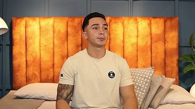 Ryan Hunt online show from 12, 10, 2025