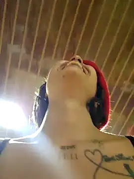 Snapshot of LorenRosse chatting on 15, 2, 2025 LorenRosse online show from 15, 2, 2025