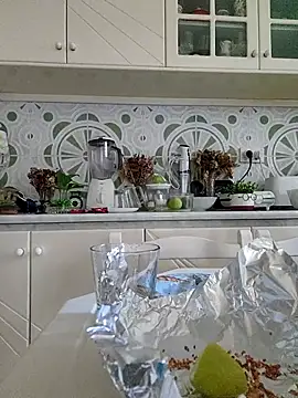 Snapshot of LorenRosse chatting on 24, 9, 2025 LorenRosse online show from 24, 9, 2025