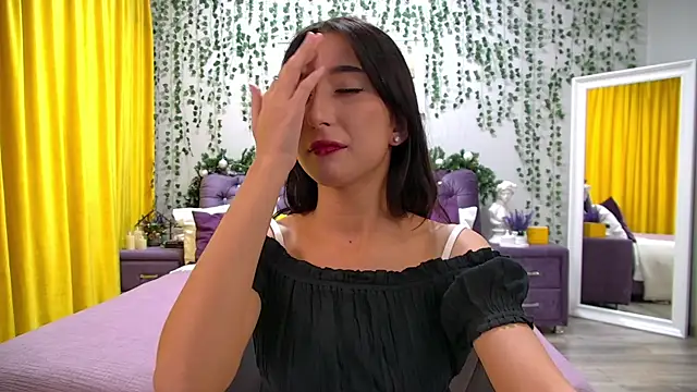 Snapshot of NicoleLimp chatting on 11, 12, 2024 NicoleLimp online show from 11, 12, 2024