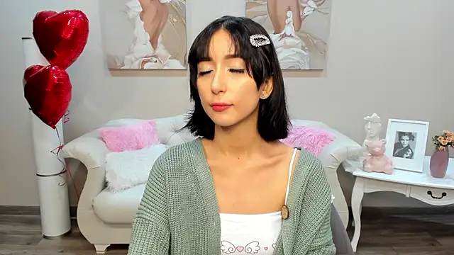 Snapshot of NicoleLimp chatting on 11, 2, 2025 NicoleLimp online show from 11, 2, 2025