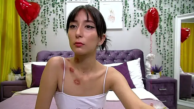 Snapshot of NicoleLimp chatting on 14, 2, 2025 NicoleLimp online show from 14, 2, 2025