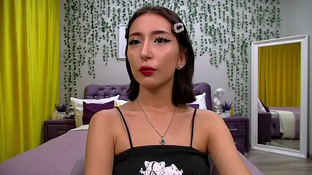 Snapshot of NicoleLimp chatting on 19, 2, 2025 NicoleLimp online show from 19, 2, 2025