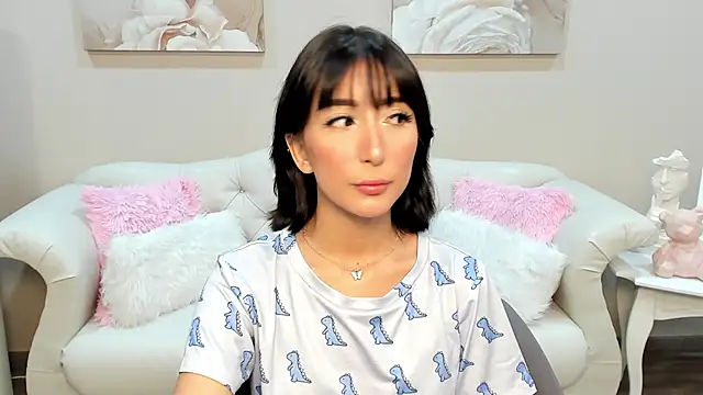 Snapshot of NicoleLimp chatting on 7, 3, 2025 NicoleLimp online show from 7, 3, 2025