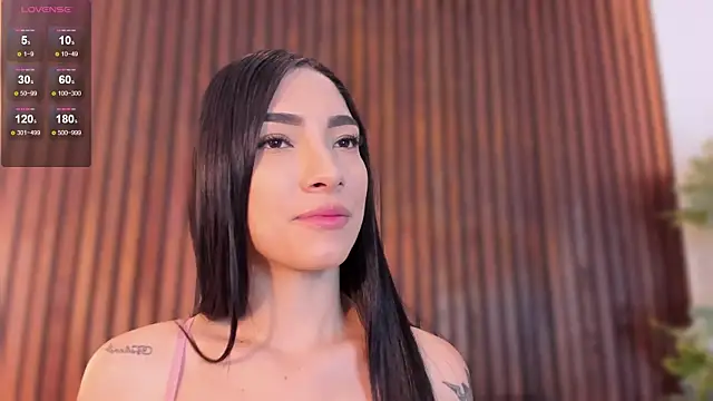 Jennmiiller  online show from 19, 2, 2025