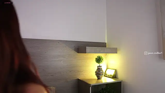 Jennmiiller  online show from 3, 7, 2026