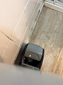 Snapshot of reelciii21 chatting on 24, 9, 2025 reelciii21 online show from 24, 9, 2025