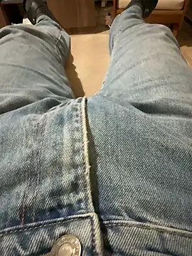 Snapshot of reelciii21 chatting on 3, 10, 2025 reelciii21 online show from 3, 10, 2025