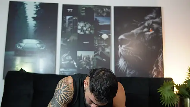 Austin bolt online show from 7, 10, 2025