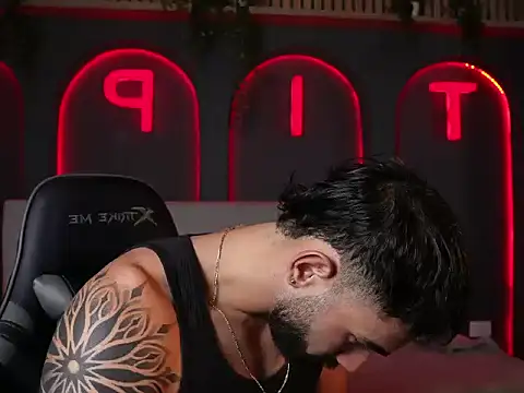 Austin bolt online show from 11, 11, 2025